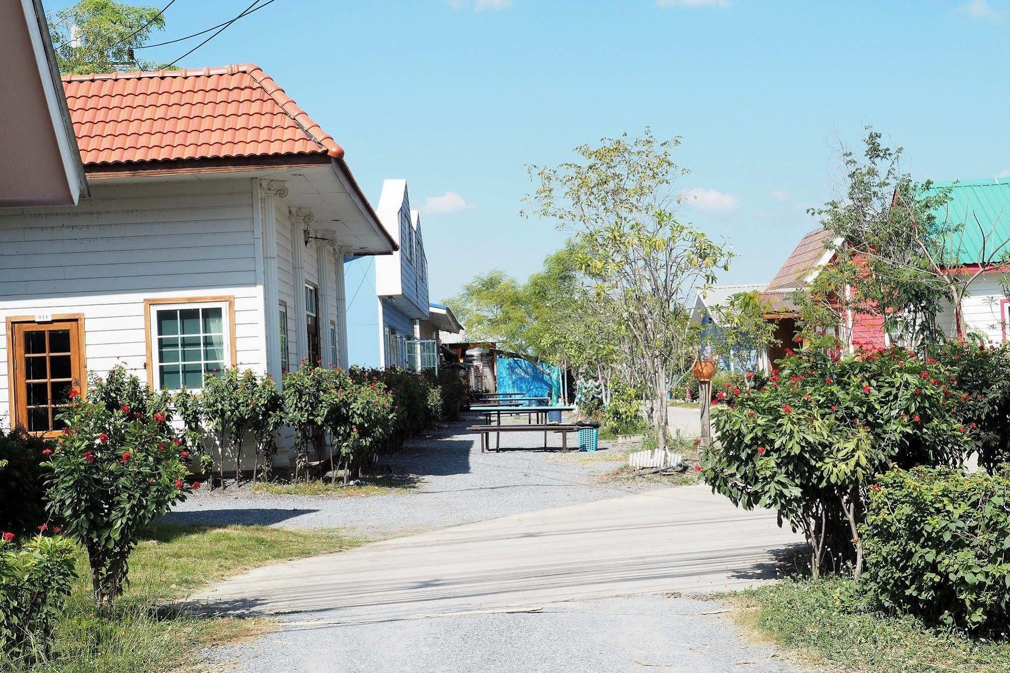 Ban Ongkharak Tonrak Resort מראה חיצוני תמונה