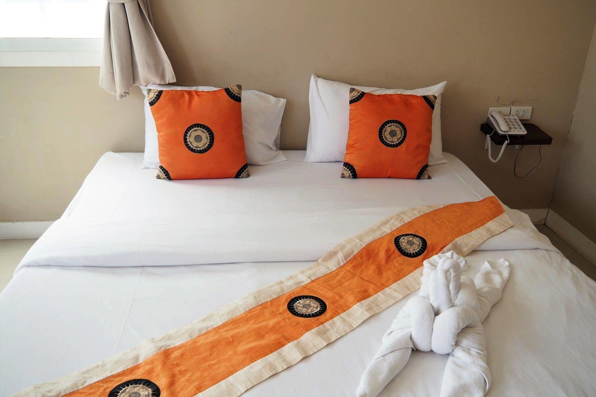 Ban Ongkharak Tonrak Resort מראה חיצוני תמונה
